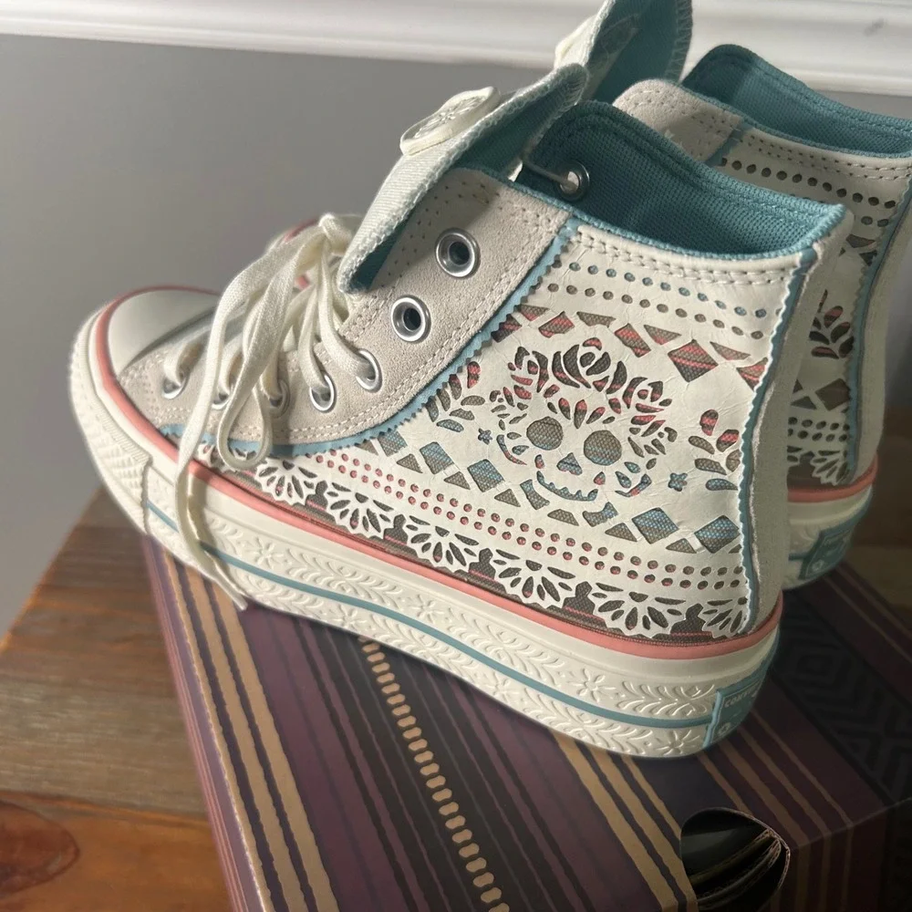 Converse day if‎ the dead Lift Hi High Top Sneakers skull womans 5.5